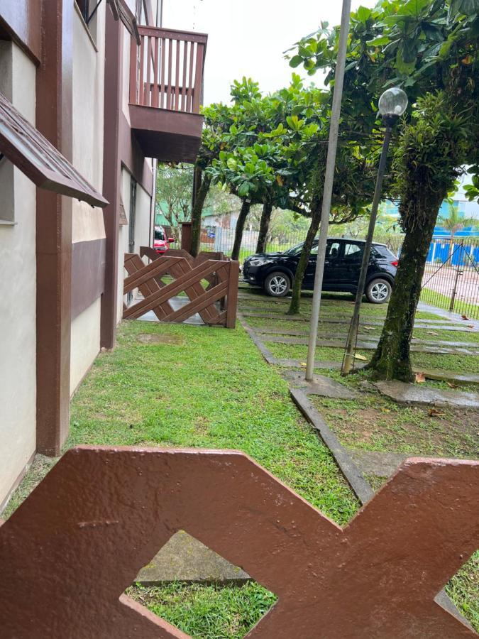 Apartamento Maranduba ウバトゥバ エクステリア 写真